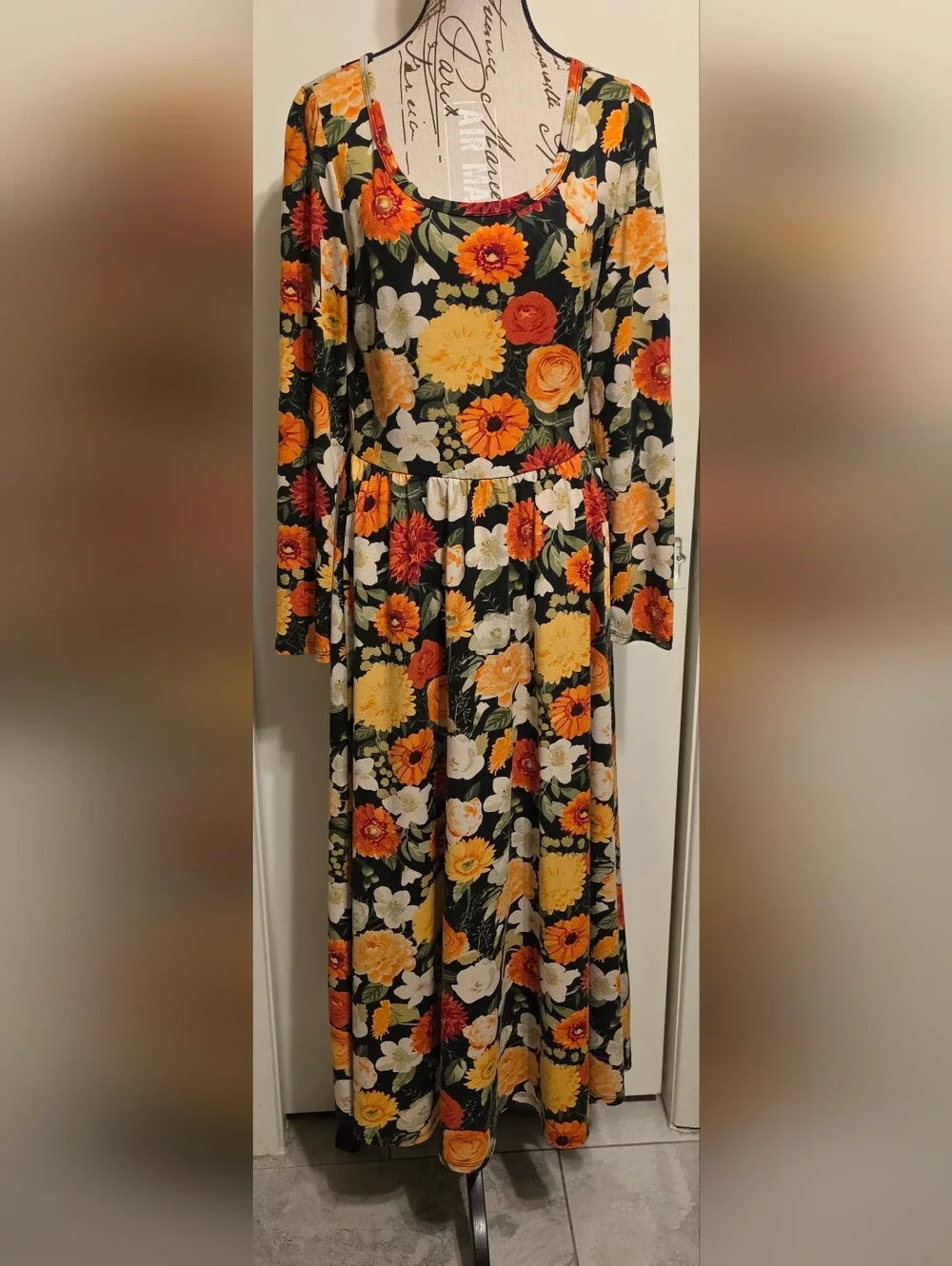Lularoe Ryane Floral Dress Size Medium Colorful Boho Cottagecore Modest